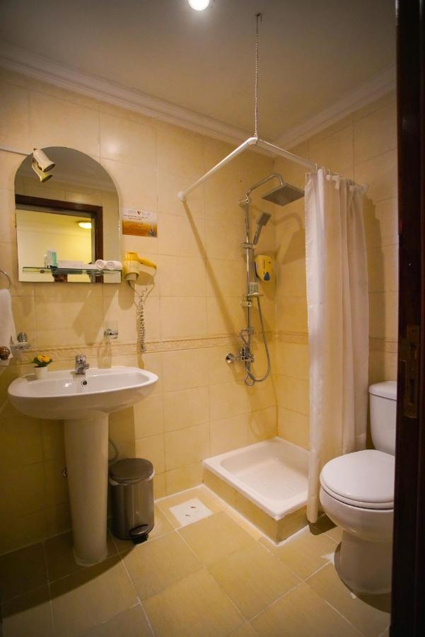 La Villa Suites Hotel Doha Exterior foto